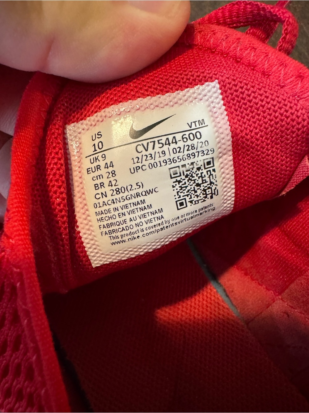 Nike Men’s Air Max 270 Red Athletic Sneakers Size 10 - Picture 6 of 6
